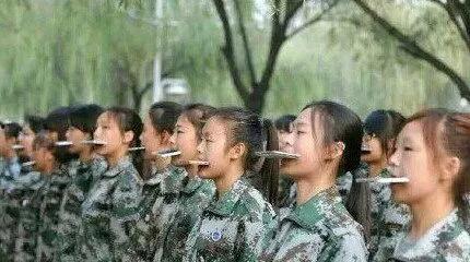 近期热门吃瓜事件教官