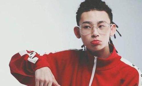 dl黑仔粉丝吃瓜,揭秘娱乐圈幕后真相