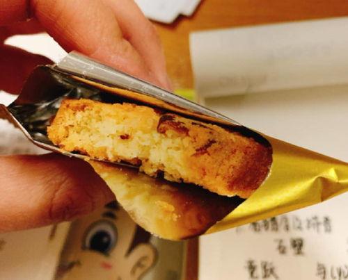黑饼干吃瓜直播间,揭秘娱乐圈幕后故事