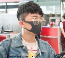 接机明星网红
